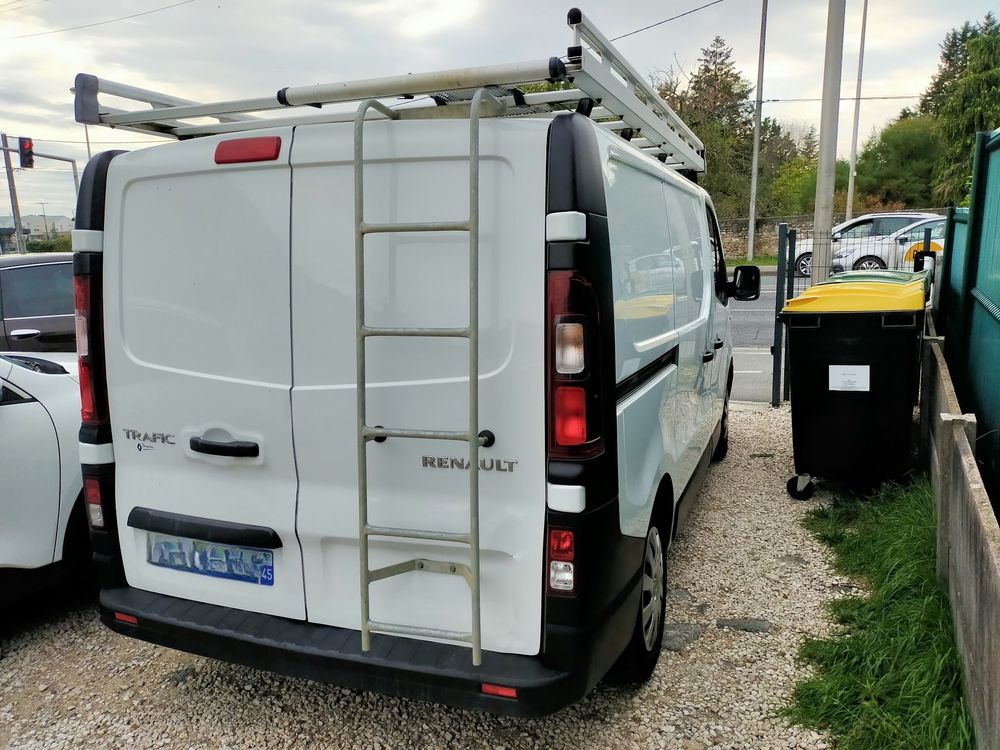 Trafic TRAFIC FGN L1H1 1000 KG DCI 120 E6 GRAND CONFORT 2018 occasion 10000 Troyes