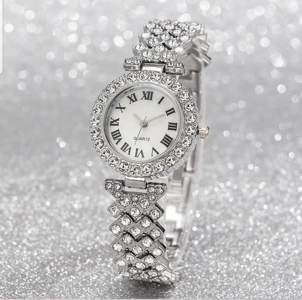 montre bracelet avec strass Bijoux et montres