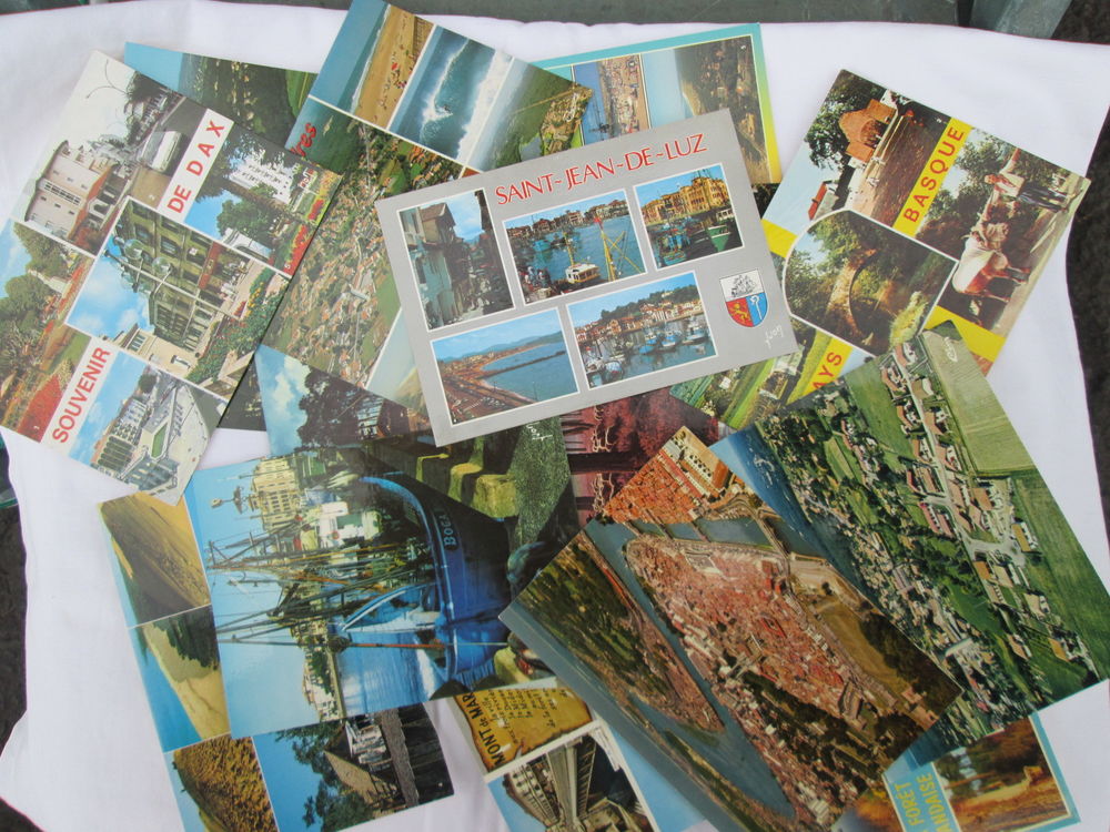 Lot de 170 cartes postales de France 