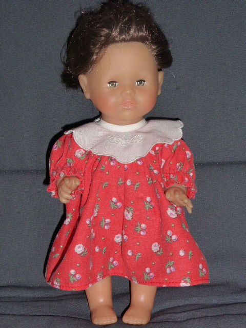 Corolle robe rouge col brod�  pour poup�e 28 m 10 Rueil-Malmaison (92)