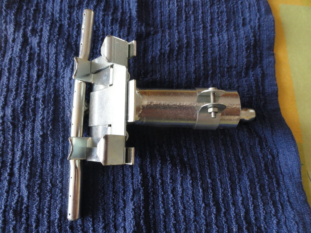 Adaptateur balai/manche Electroménager