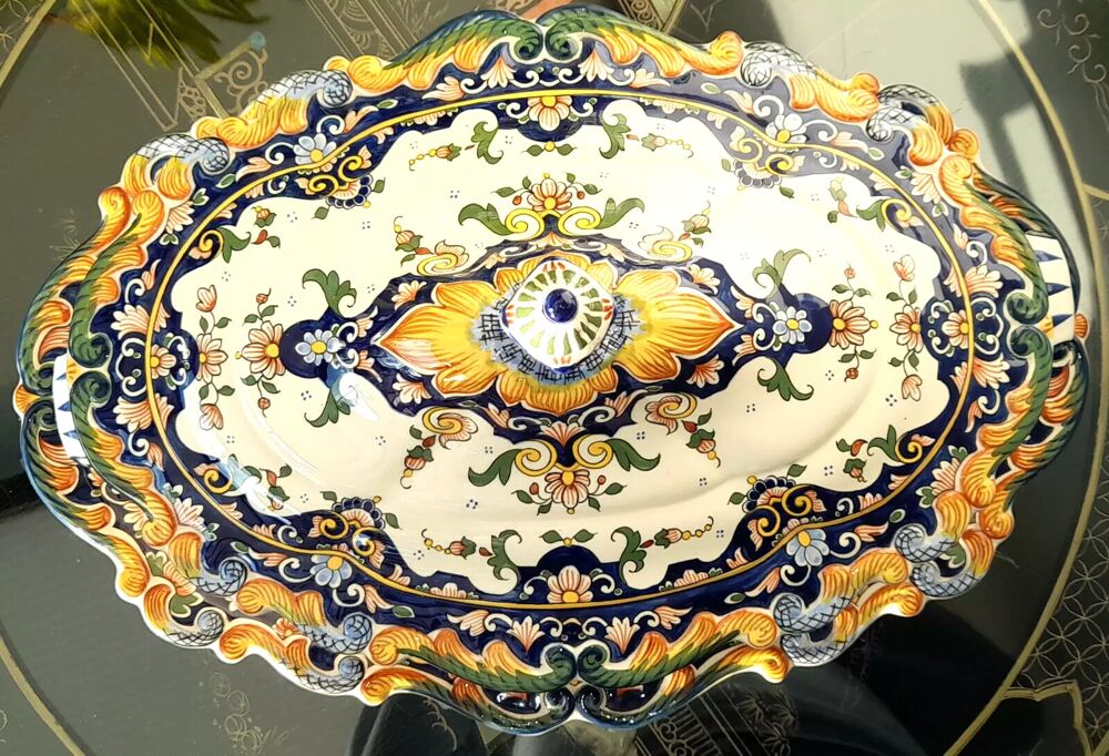 Desvres Soupi&egrave;re et son dormant Gabriel Fourmaintraux TBE Décoration