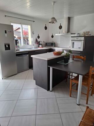  Maison  vendre 6 pices 160 m