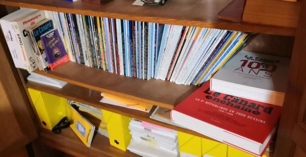 ensemble des Dossiers du Canard Enchain&eacute; Livres et BD