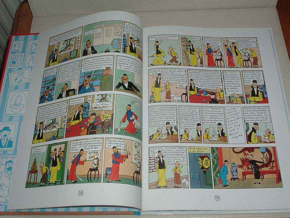 BD Tintin " Le Lotus Bleu " Livres et BD