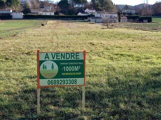  Terrain � vendre 5500 m� Dauphin