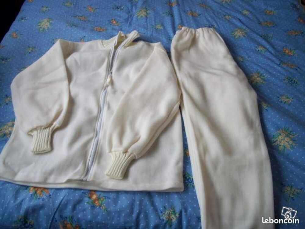 ENSEMBLE POLAIRE Vêtements
