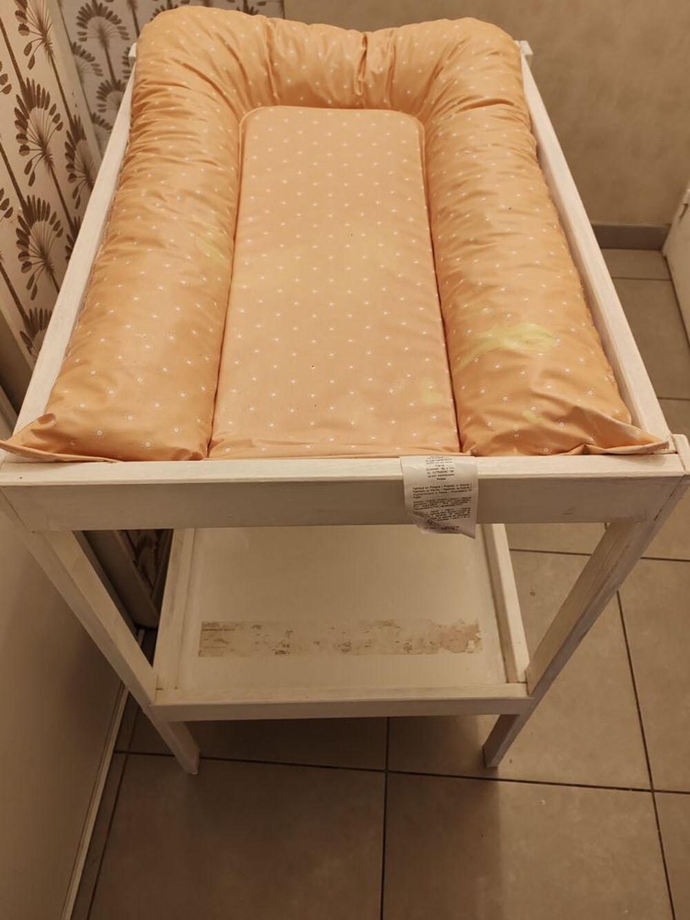 Table &agrave; langer Puériculture