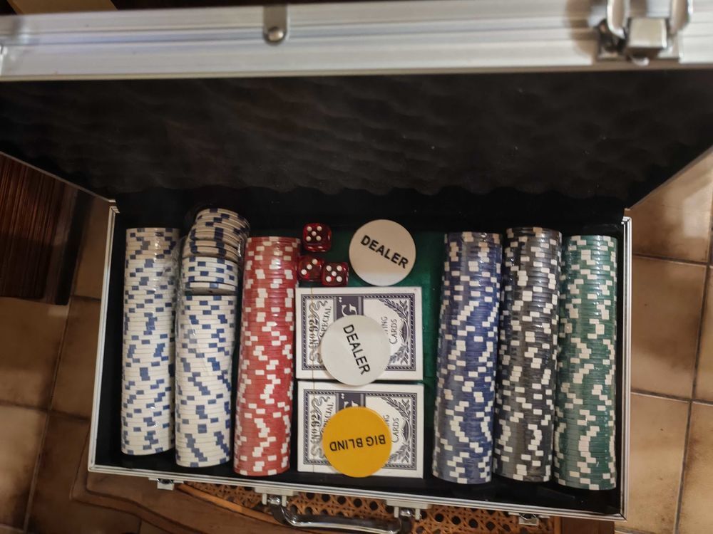 malette poker Sports