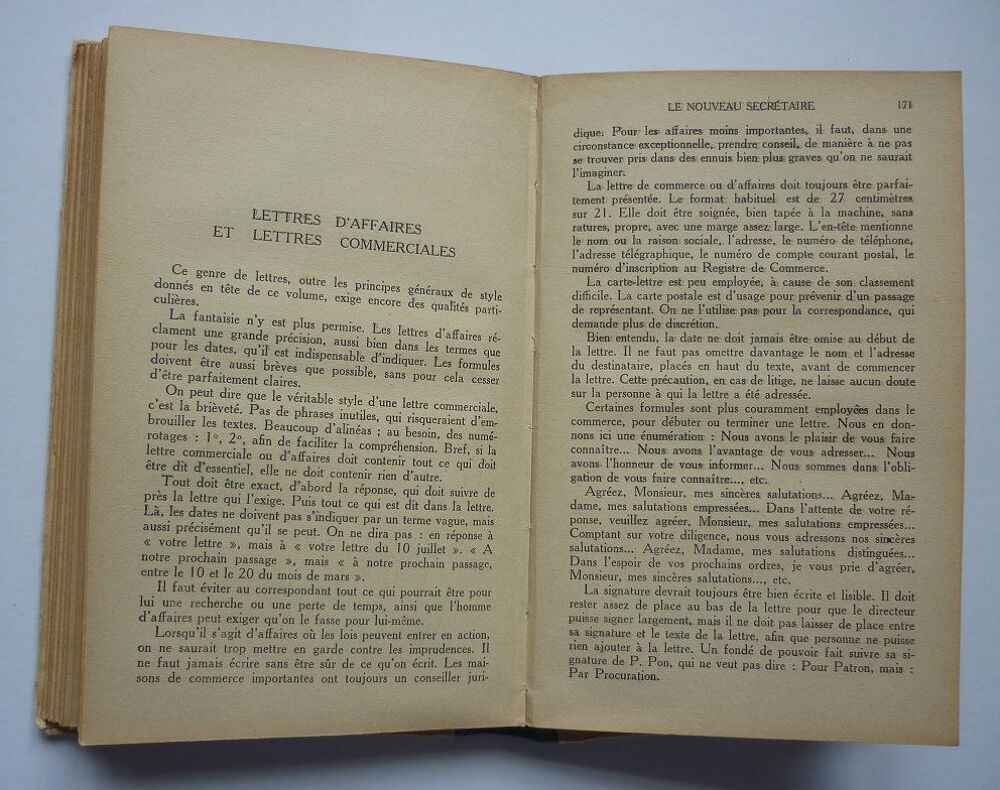 LE NOUVEAU SECR&Eacute;TAIRE Mod&egrave;les correspondances vintage 1941 Livres et BD
