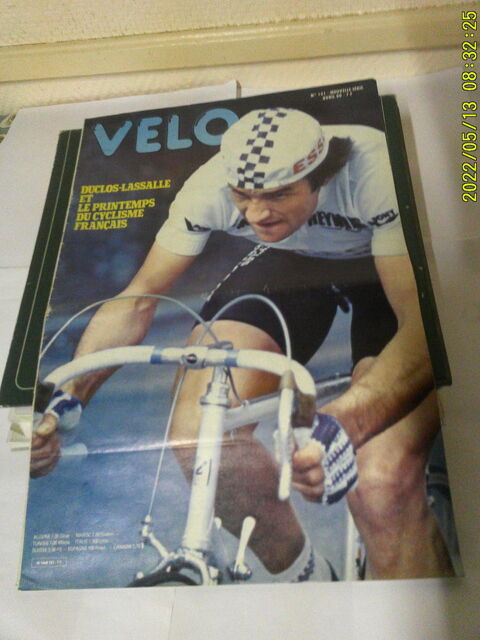 lot  de ( 31 ) Revues ..    VELO    anciennes Nontron (24)