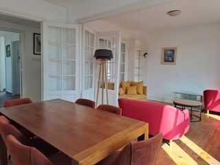  Appartement à louer 4 pièces 102 m²
