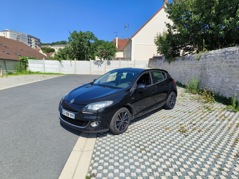 Renault megane iii Mégane III dCi 110 FAP eco2 Authe