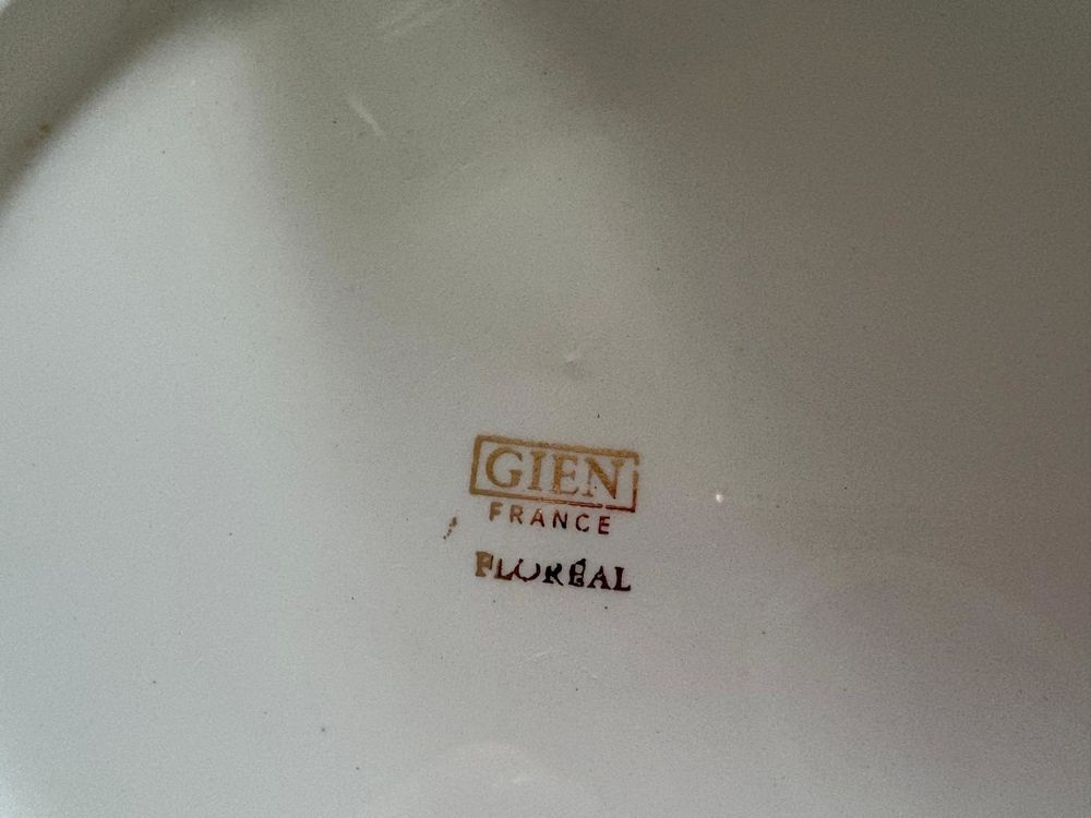 Service de table fa&iuml;encerie de Gien Cuisine