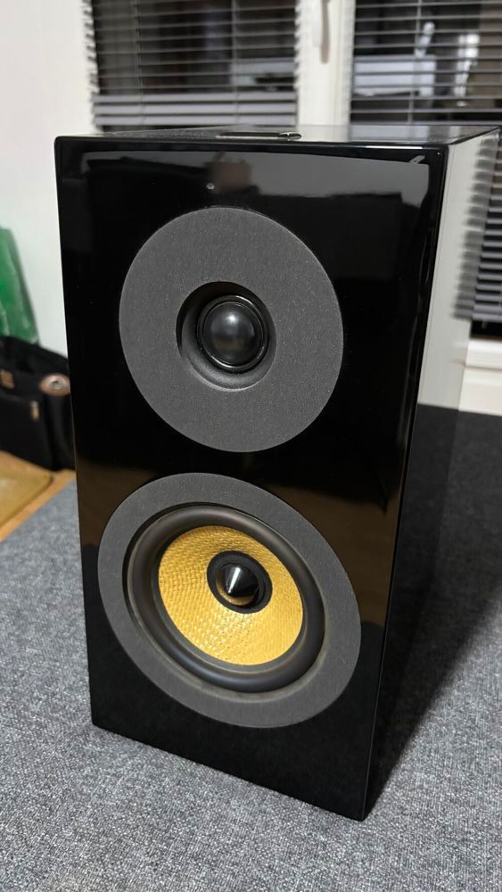 Enceintes biblioth&egrave;que Audio et hifi