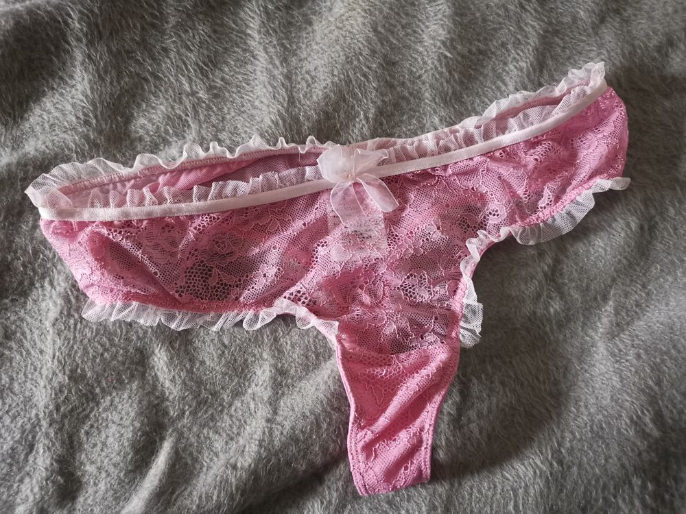 String rose H Vêtements