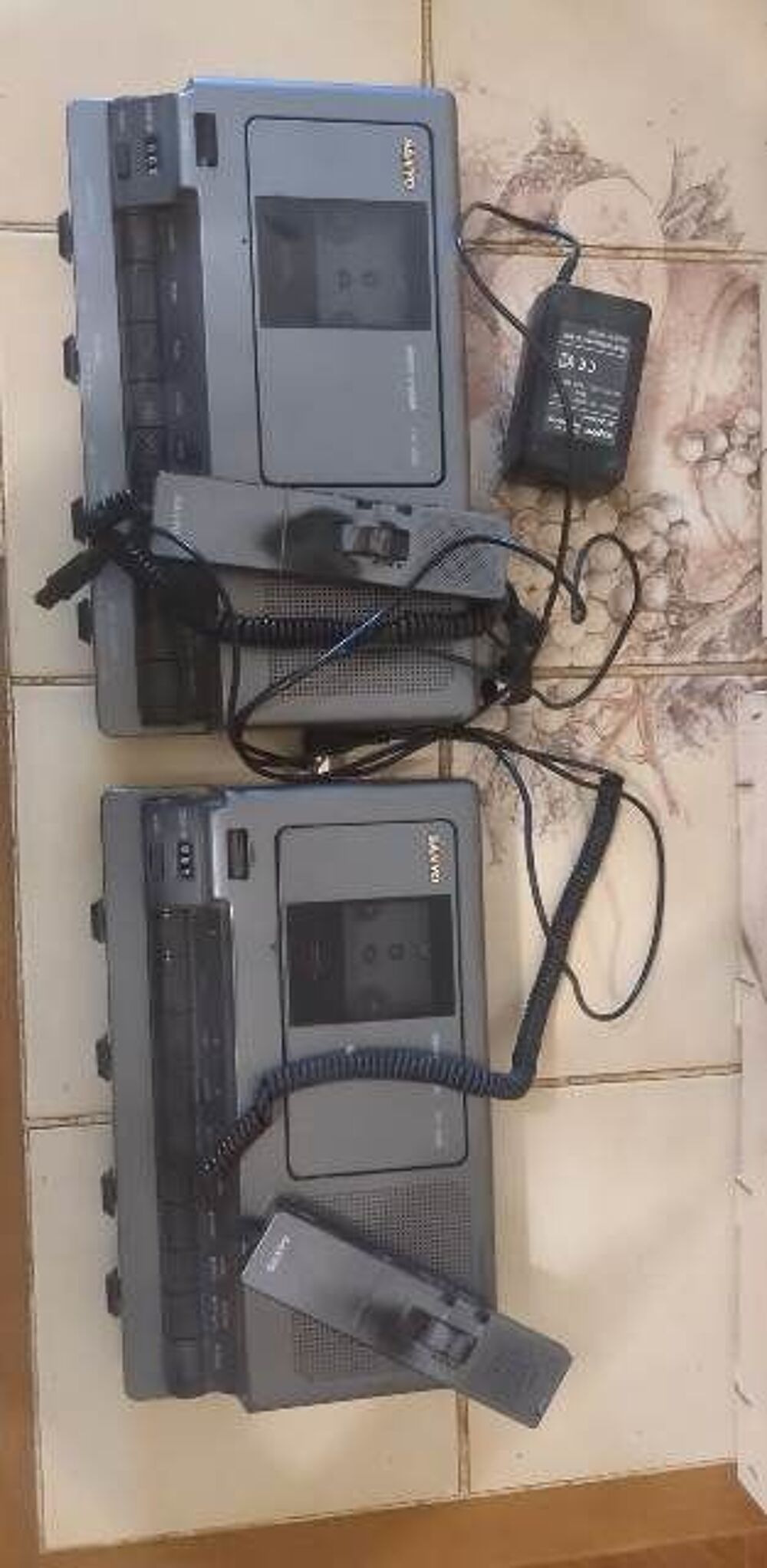 Magn&eacute;tos Sanyo Audio et hifi