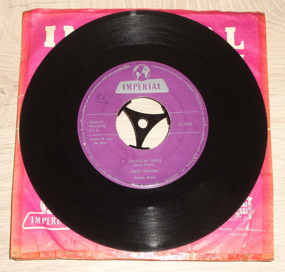 RICKY NELSON -45t JUKE BOX-TRAVELIN' MAN / HELLO MARY LOU-61 CD et vinyles