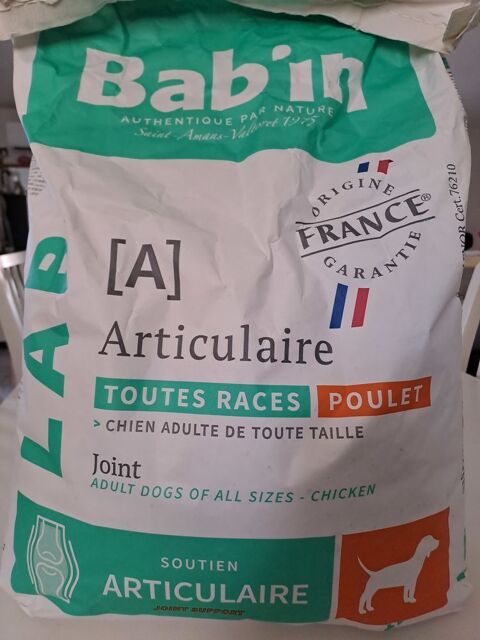 Sac croquettes pour chien 45 31140 Fonbeauzard