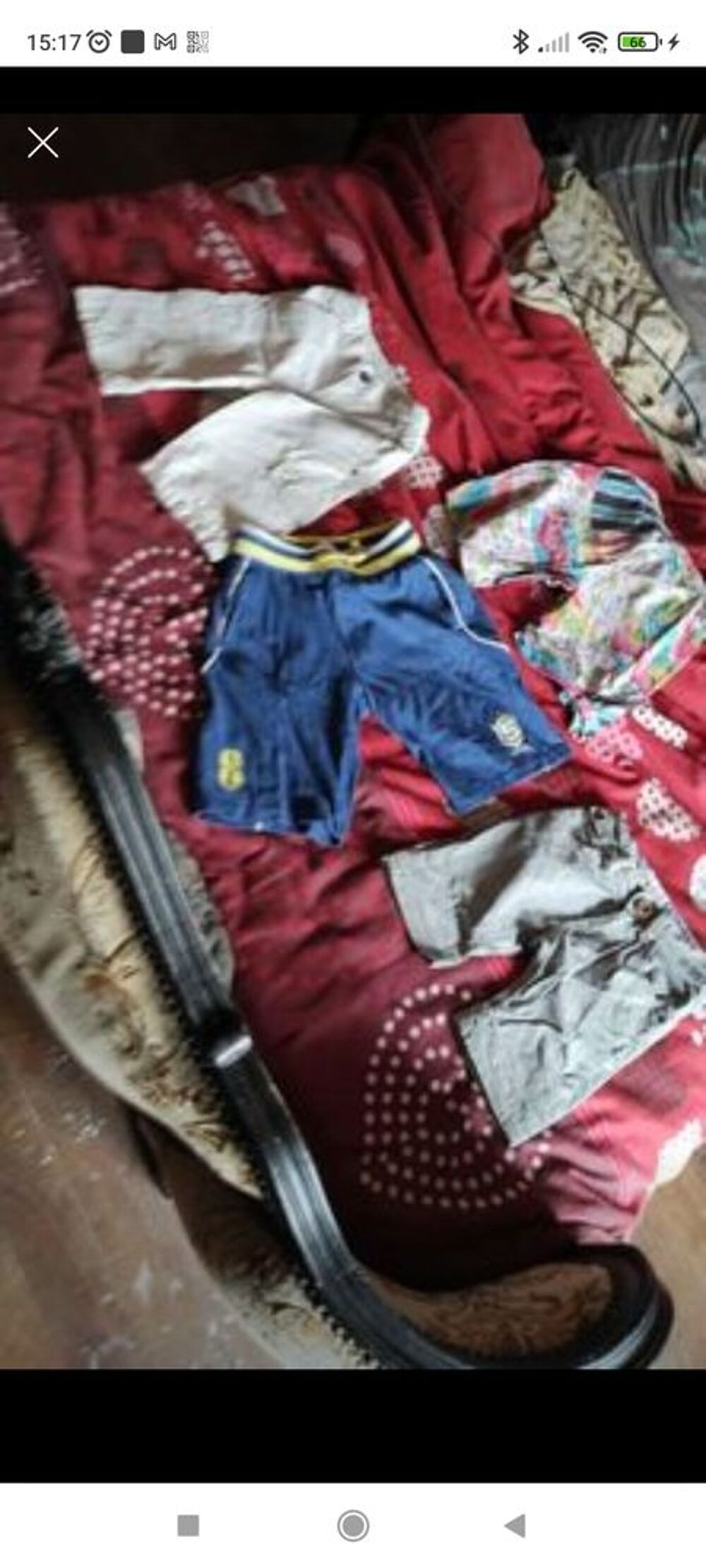 5€ quatre short taille 6 ans Vêtements enfants