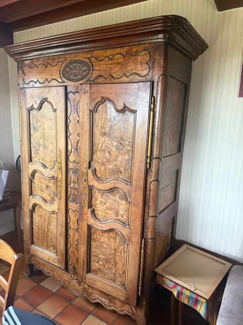 Armoire bressanne 999 Vonnas (01)