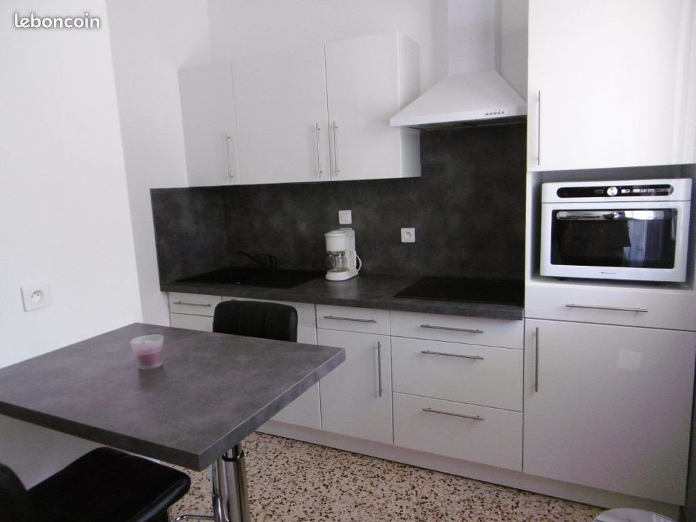   Appartement Rez de chaussée 6/pers 100 m plage et commerces Languedoc-Roussillon, Port-la-Nouvelle (11210)