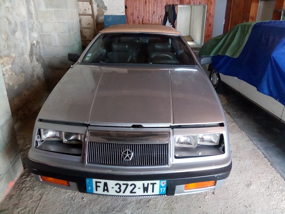 Le Baron Coup&eacute; 3.0i V6 LX A 1993 occasion 17250 Romegoux
