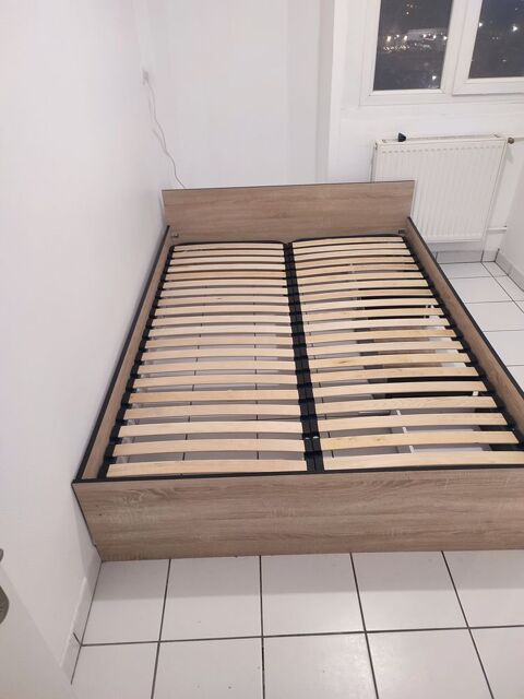 Lit double (sommier+matelas+cadre de lit) 0 Mons-en-Barul (59)