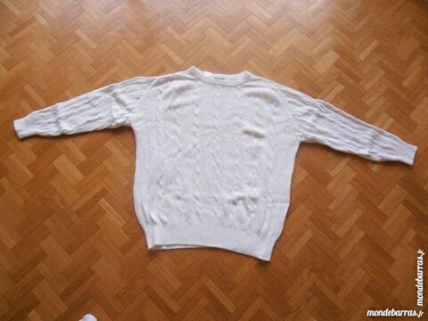 Pull blanc Camaieu (49) 8 Tours (37)