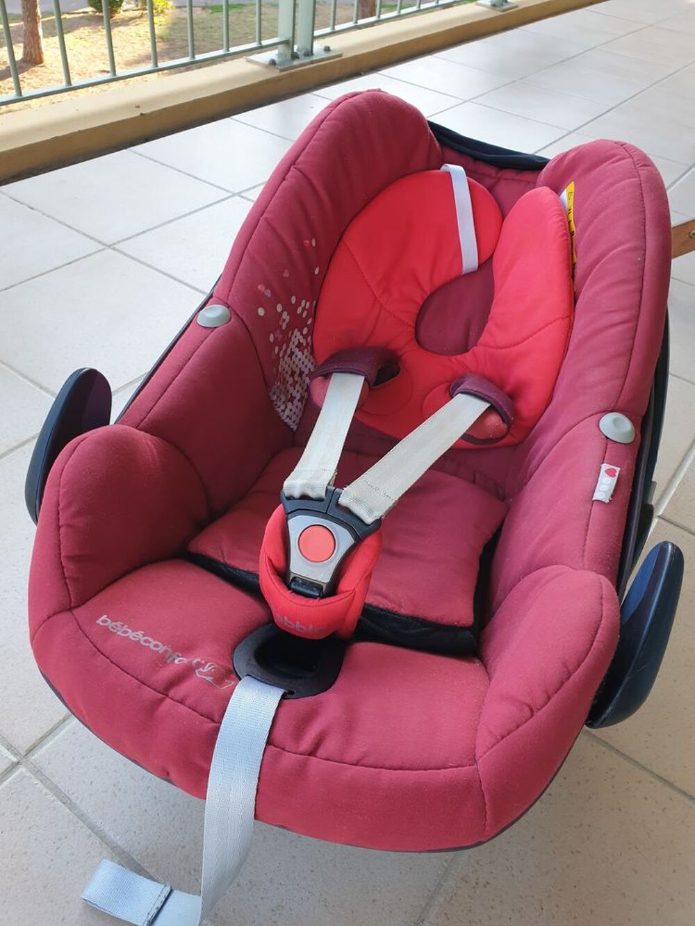 Baby Coque Si&egrave;ge Auto B&eacute;b&eacute; Confort Cosi Pebble + adaptateurs Puriculture