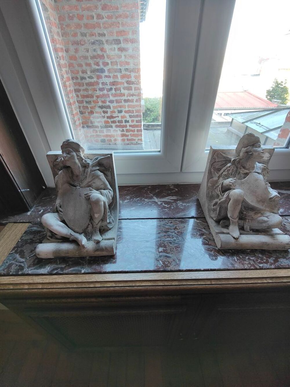 Postures Serre-Livre anciens 