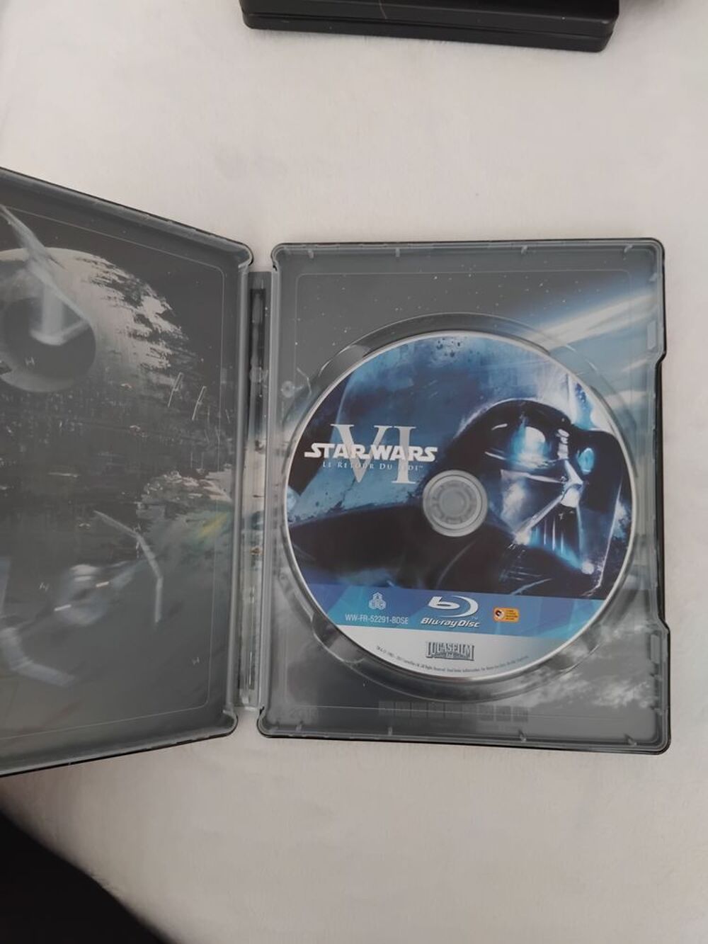 STAR WARS : 3 Blu-ray en bo&icirc;tiers m&eacute;talliques 1&eacute;re trilogie DVD et blu-ray