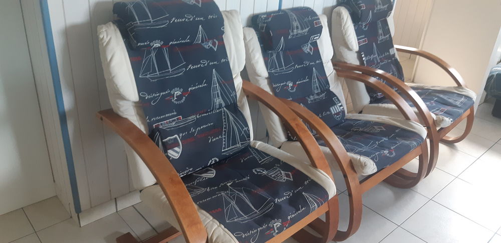 Ensemble de 6 fauteuils de salon + 2 poufs, d&eacute;co marine Meubles