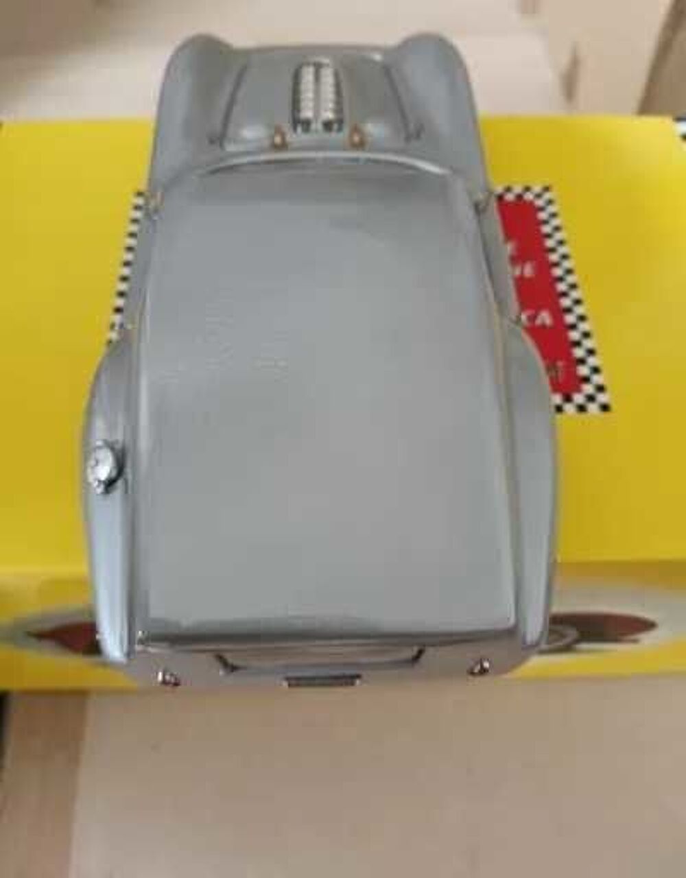 Ferrari 250 GT Breadvan Rosso Model 1/18 