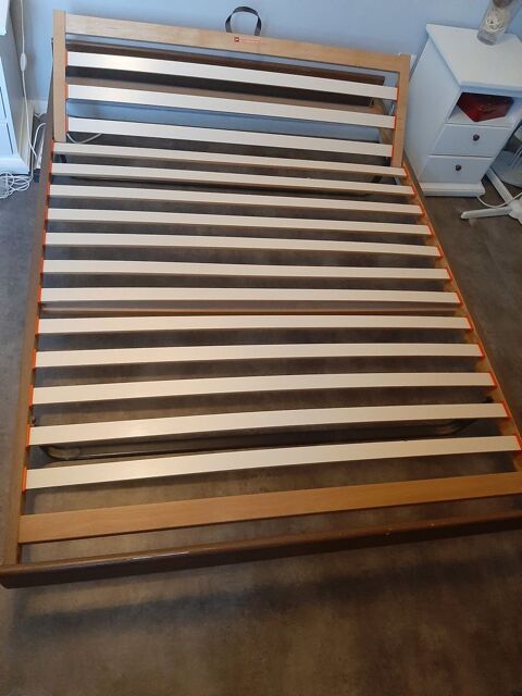 sommier 140x190 � lattes
50 La Verri�re (78)