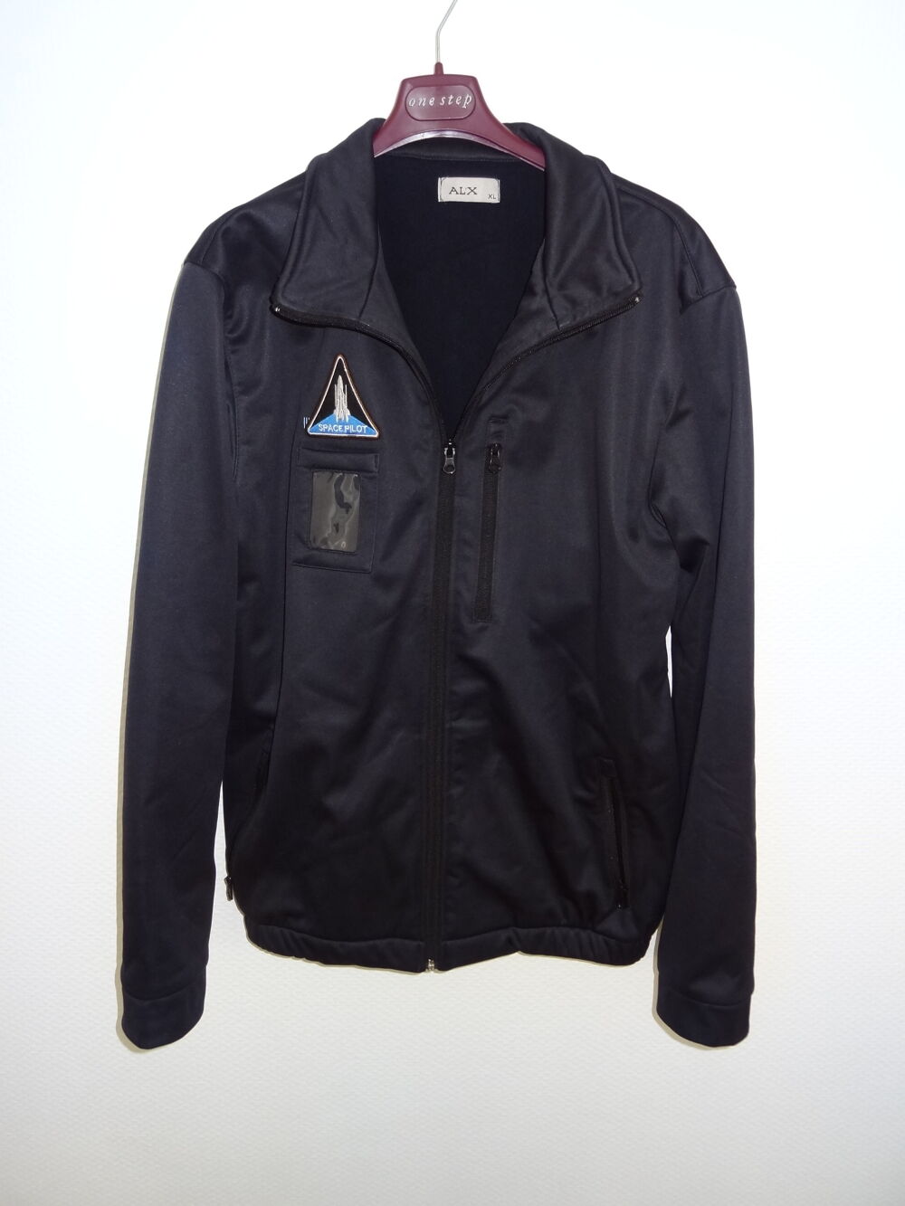 Vestes softshell XL. Vêtements
