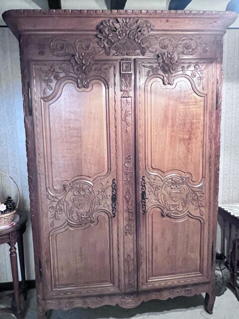 armoire normande en chne massif 1950 Livry-Gargan (93)