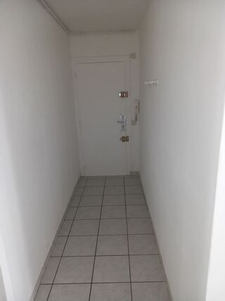  Appartement  louer 1 pice 34 m