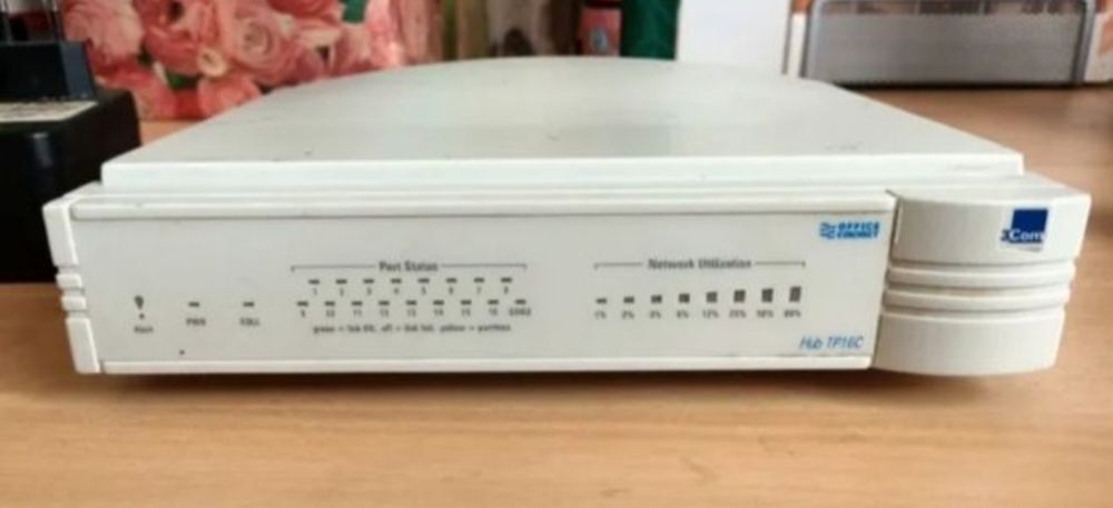 Routeur RJ45 16 PORTS Matériel informatique