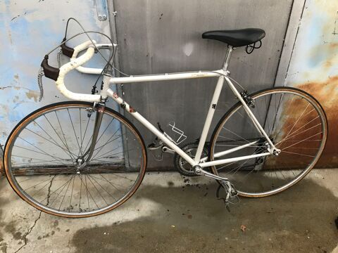 velo route peugeot 150 Romans-sur-Isère (26)