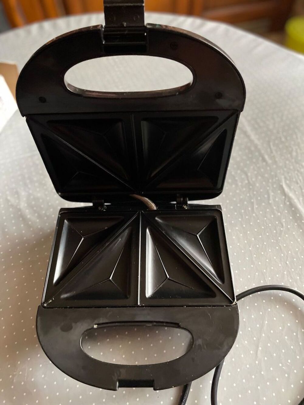 APPAREIL CROQUE MONSIEUR Electroménager