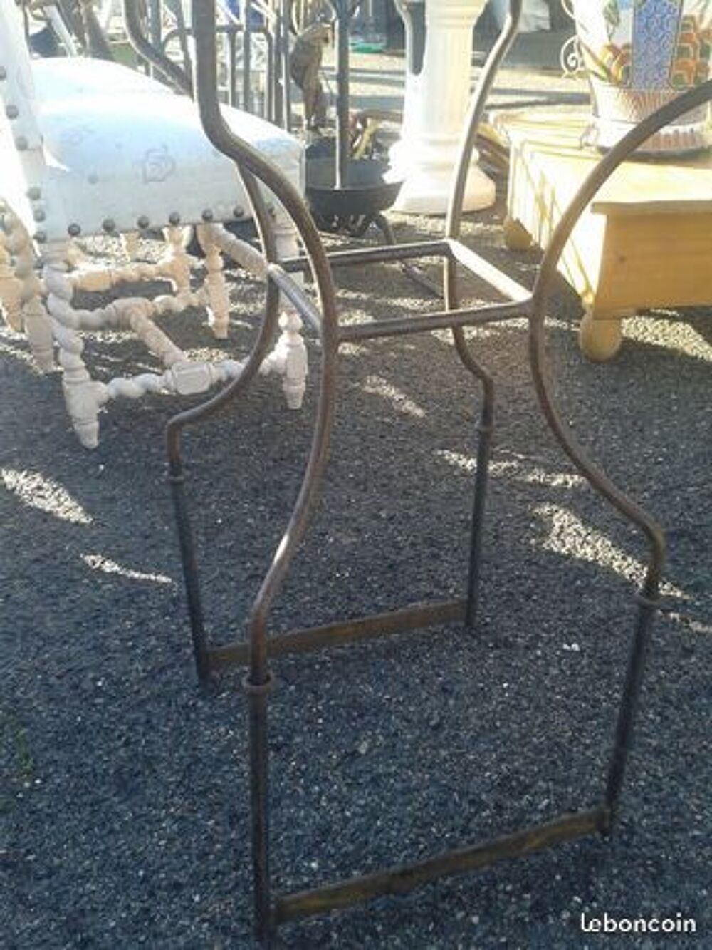 Table &Eacute;chiquier Gu&eacute;ridon Perse en marbre Meubles
