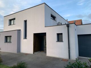  Maison  vendre 5 pices 500 m