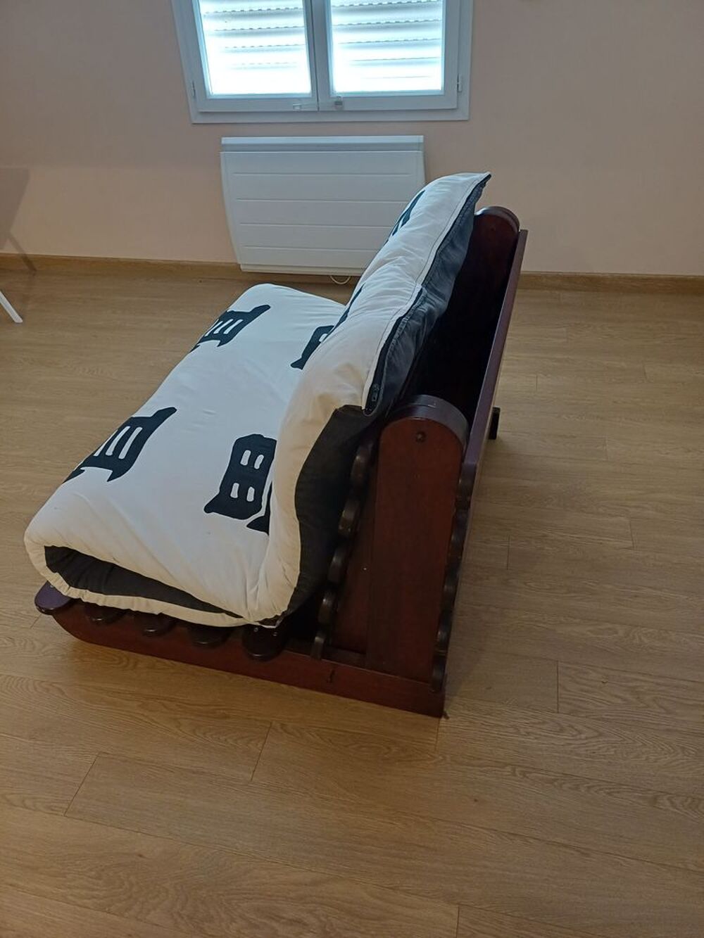 Canap&eacute; futon Meubles