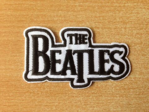 écusson brodé logo the beatles 8x4,5 cm 5 Carnon Plage (34)