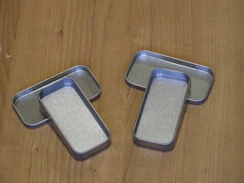 Lot de 2 petites boites de rangement Logitech, NEUVES 1 Bagnolet (93)