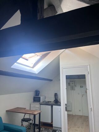  Appartement à louer 1 pièce 12 m²
