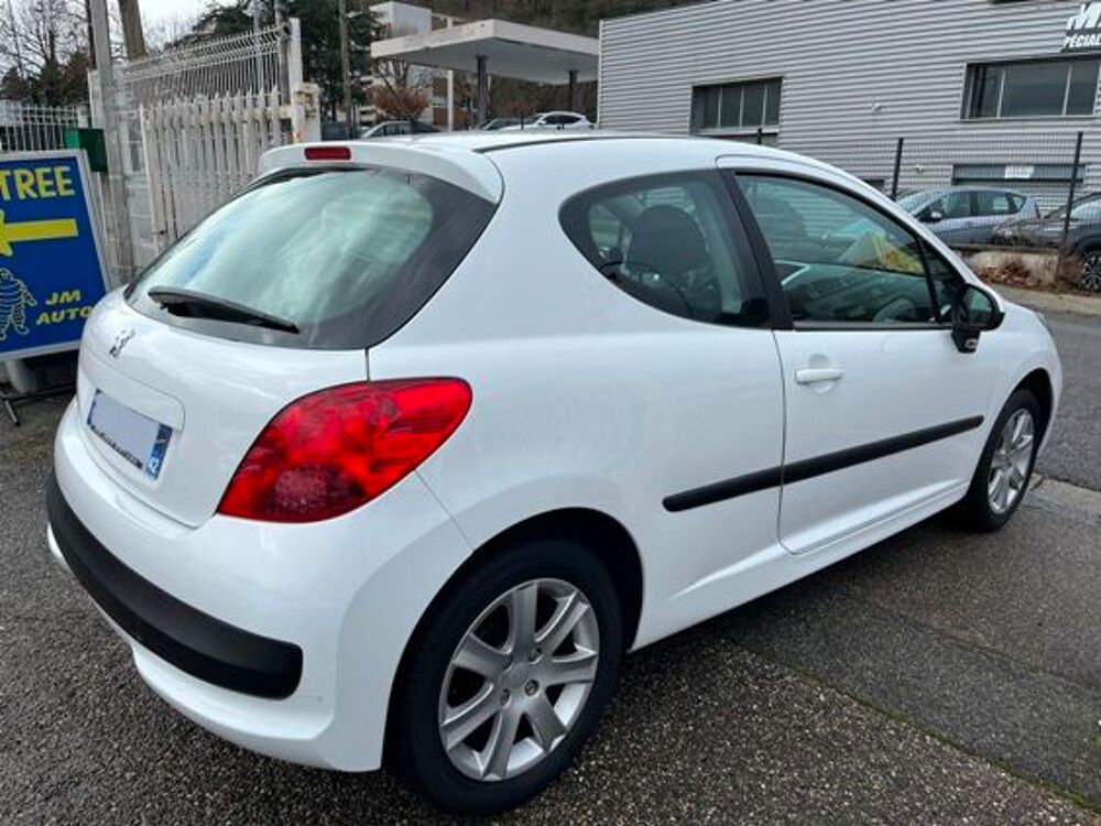 207 1.4 VTi 95ch Active 2009 occasion 42700 Firminy