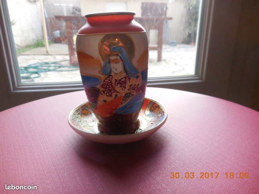 pot porcelaine du japon +assiette Dcoration