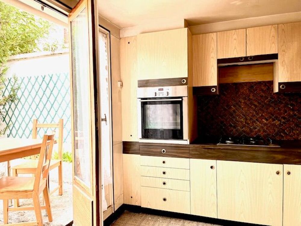 Vente Maison Pavillon divisible en 3 logements, avec 7 garages Le perreux-sur-marne